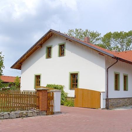 Hotel Na Statku Mirosov Mirosov  Eksteriør billede