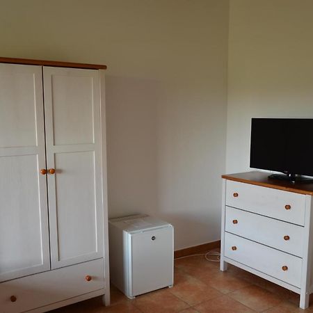 Hotel Na Statku Mirosov Mirosov  Eksteriør billede